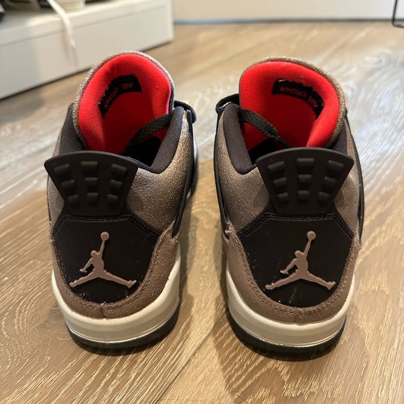 Air Jordan 4 - Picture 3 of 4